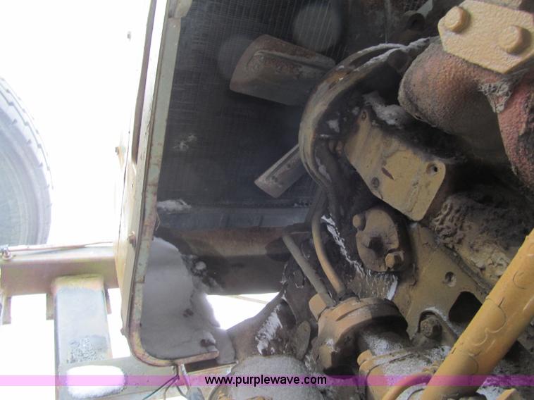 image for item F5913 Shop built loading conveyor