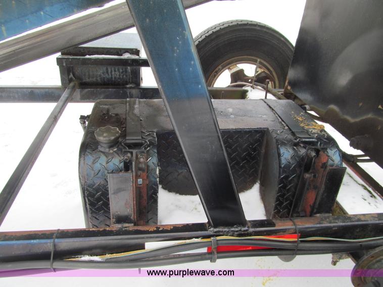 image for item F5913 Shop built loading conveyor