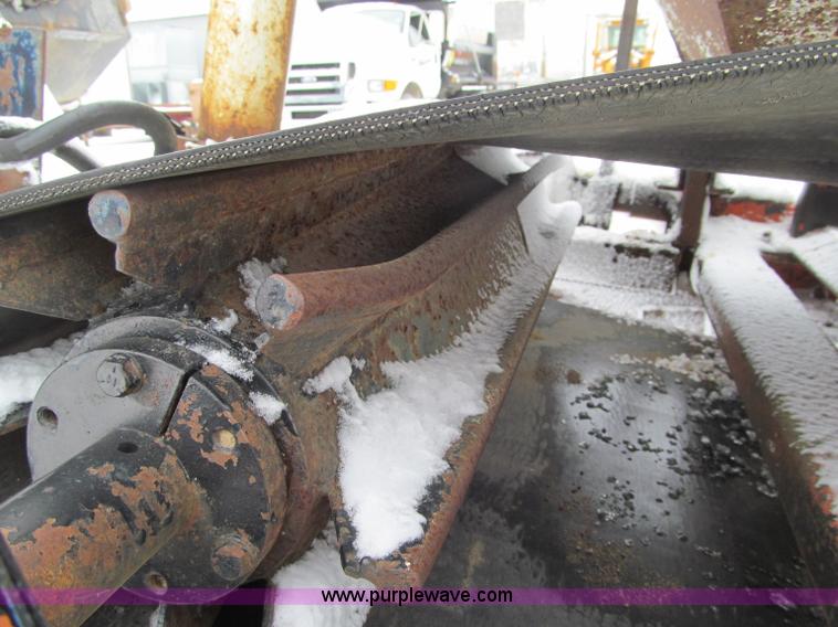 image for item F5913 Shop built loading conveyor