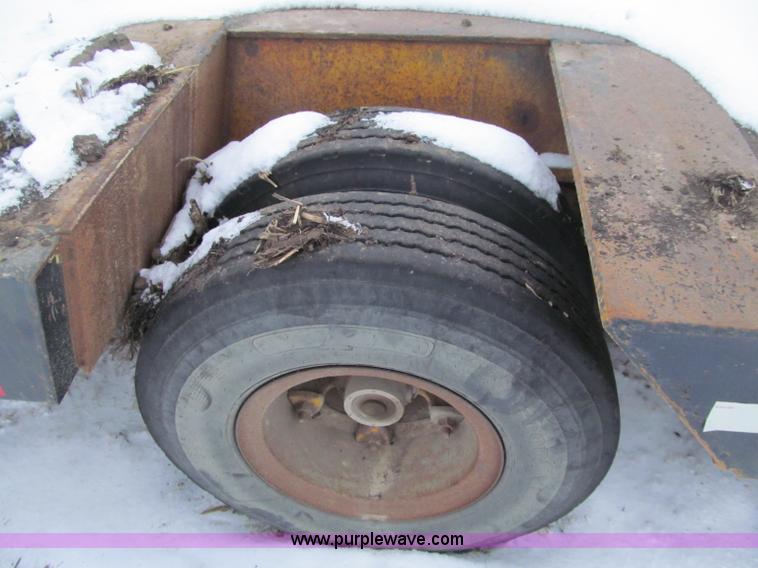 image for item F5916 1965 Hyster R35TL3-TIN lowboy triple axle trailer