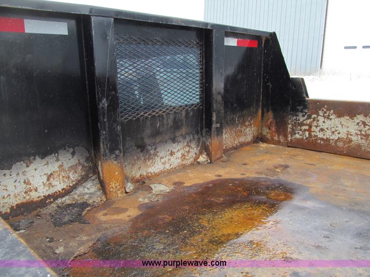 image for item F5918 1999 Ford F550 XLT Super Duty Crew Cab pickup truck