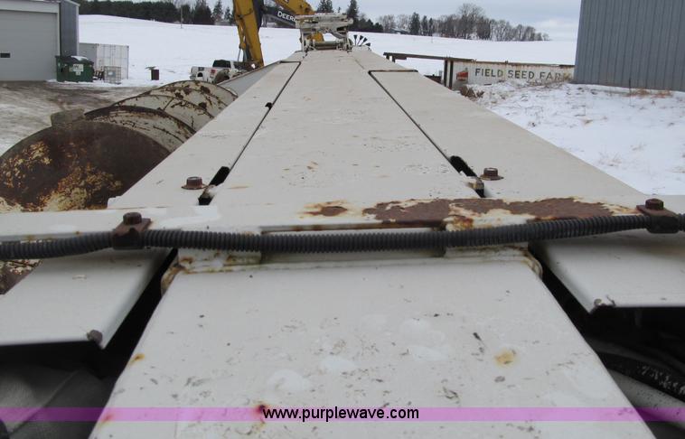 image for item F5919 1997 International 4700 Digger Derrick truck