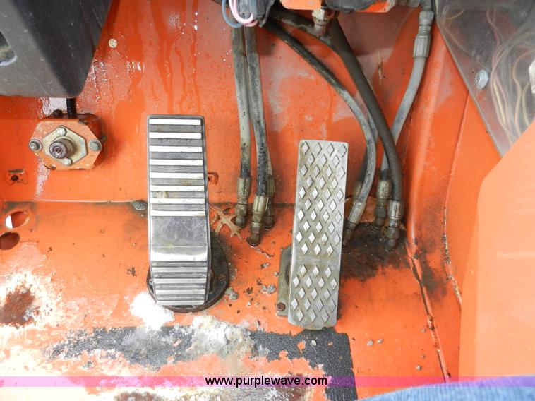 image for item A3916 2003 Lull 1044C-54 telehandler