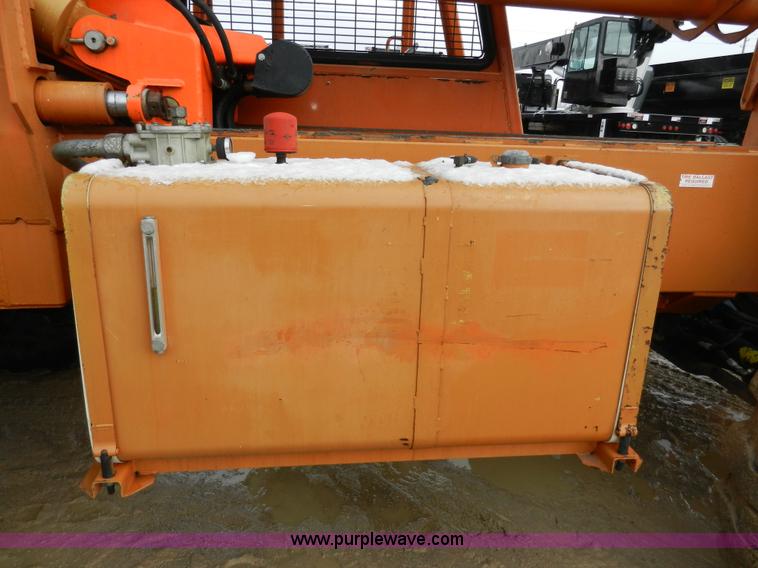 image for item A3916 2003 Lull 1044C-54 telehandler