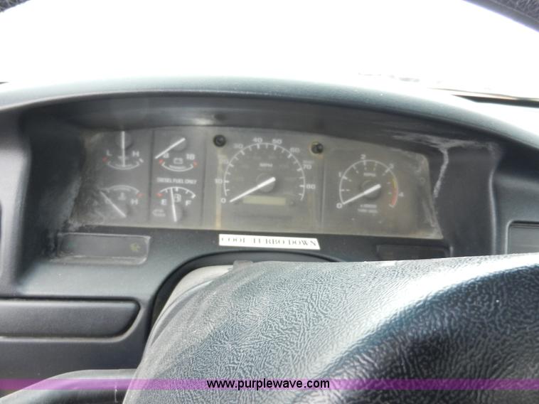 image for item A3966 1997 Ford F350 XLT flatbed pickup truck