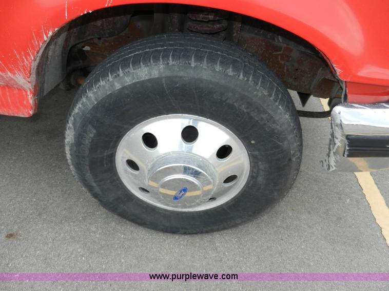 image for item A3966 1997 Ford F350 XLT flatbed pickup truck