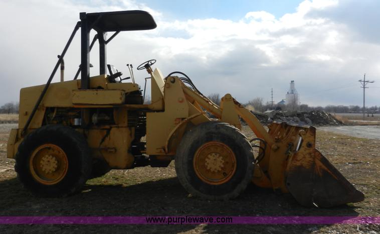 image for item A3967 1971 Allis Chalmers 545H Shell loader