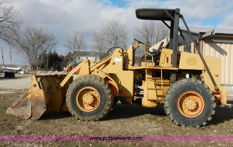 image for item A3967 1971 Allis Chalmers 545H Shell loader