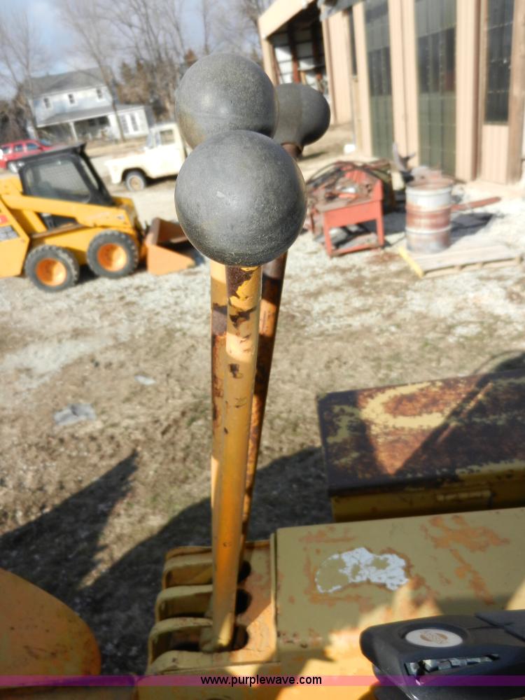 image for item A3967 1971 Allis Chalmers 545H Shell loader