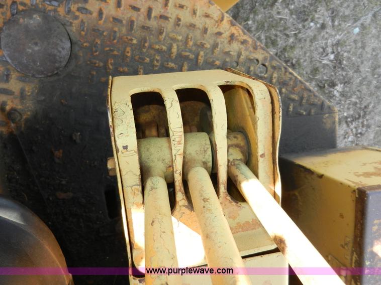 image for item A3967 1971 Allis Chalmers 545H Shell loader