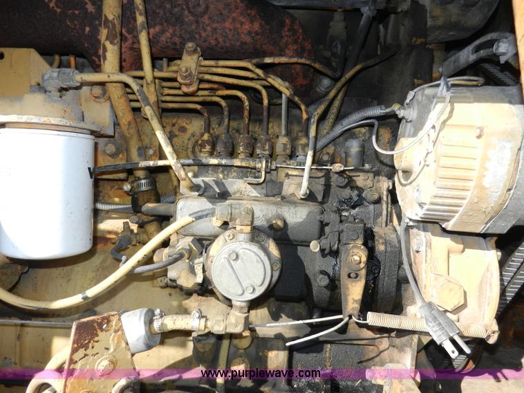 image for item A3967 1971 Allis Chalmers 545H Shell loader