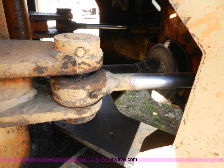 image for item A3967 1971 Allis Chalmers 545H Shell loader