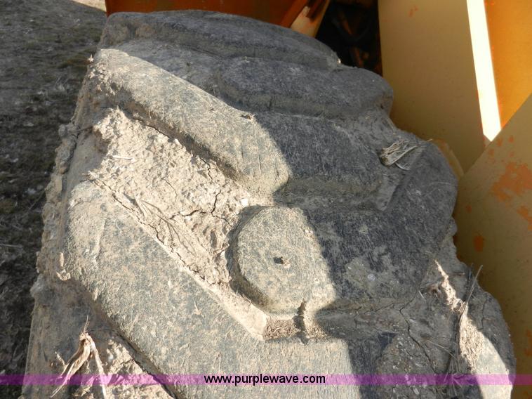 image for item A3967 1971 Allis Chalmers 545H Shell loader