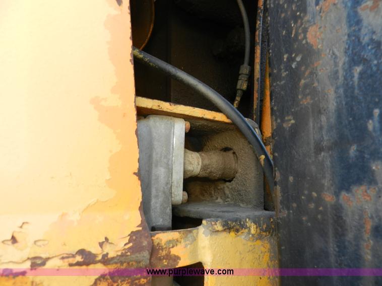 image for item A3967 1971 Allis Chalmers 545H Shell loader