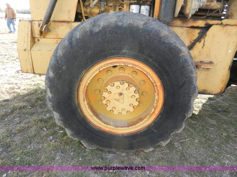 image for item A3967 1971 Allis Chalmers 545H Shell loader