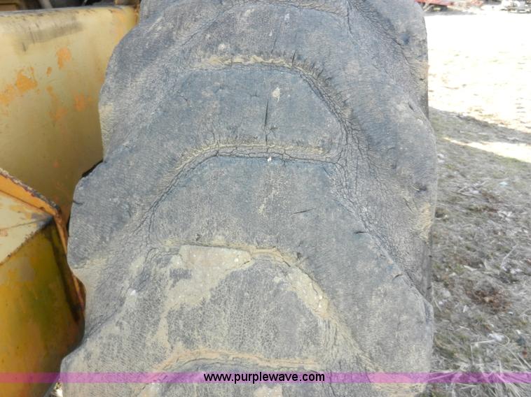 image for item A3967 1971 Allis Chalmers 545H Shell loader