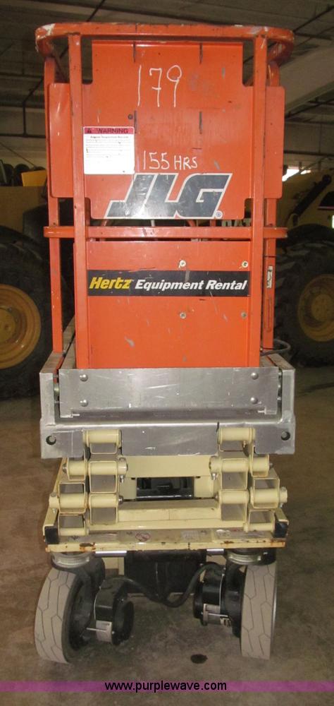 image for item B5383 2007 JLG 1930ES electric scissor lift