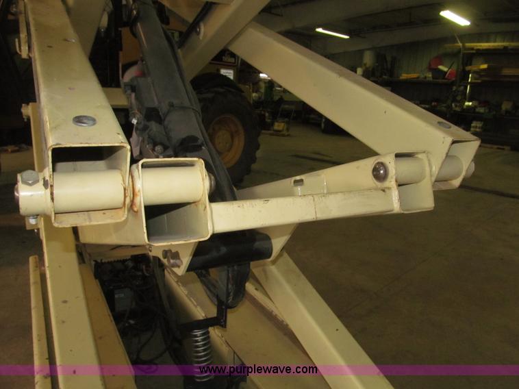 image for item B5383 2007 JLG 1930ES electric scissor lift