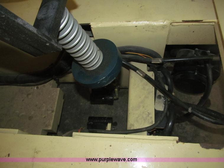 image for item B5383 2007 JLG 1930ES electric scissor lift