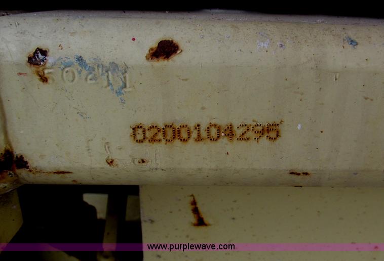 image for item B5384 2002 JLG 2646E2 electric scissor lift