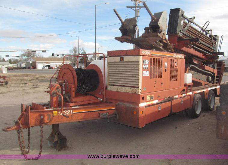 image for item B5390 Ditch Witch JT2321 horizontal directional drill