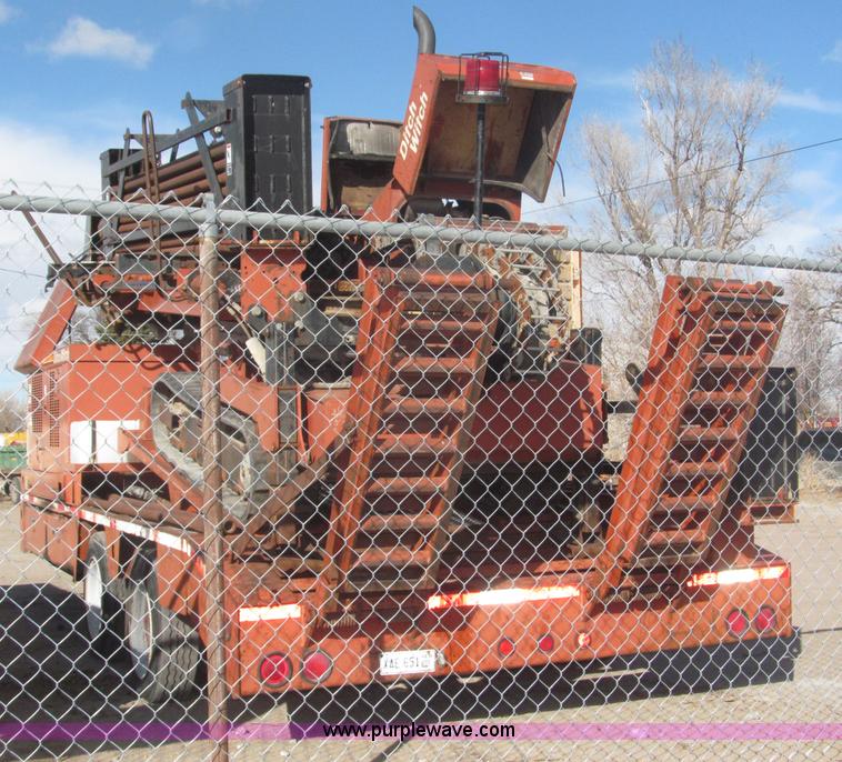 image for item B5390 Ditch Witch JT2321 horizontal directional drill