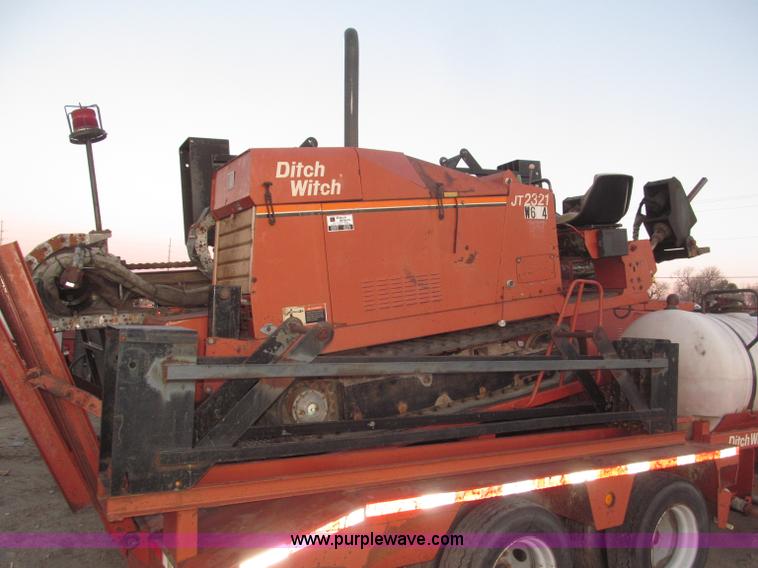 image for item B5390 Ditch Witch JT2321 horizontal directional drill