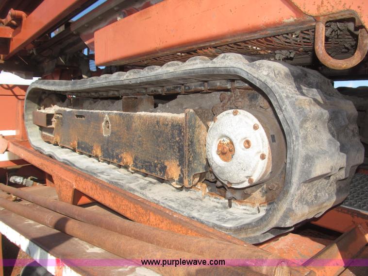 image for item B5390 Ditch Witch JT2321 horizontal directional drill