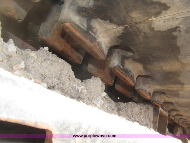 image for item B5390 Ditch Witch JT2321 horizontal directional drill