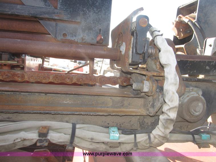 image for item B5390 Ditch Witch JT2321 horizontal directional drill