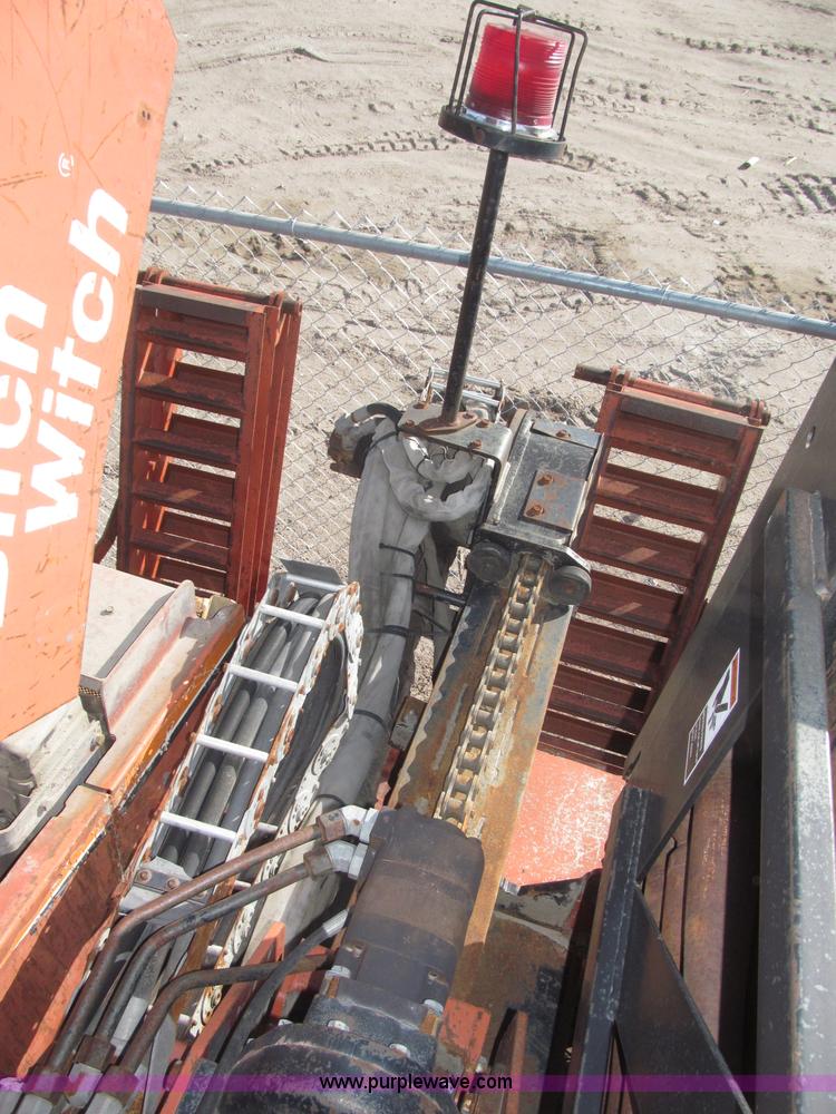 image for item B5390 Ditch Witch JT2321 horizontal directional drill