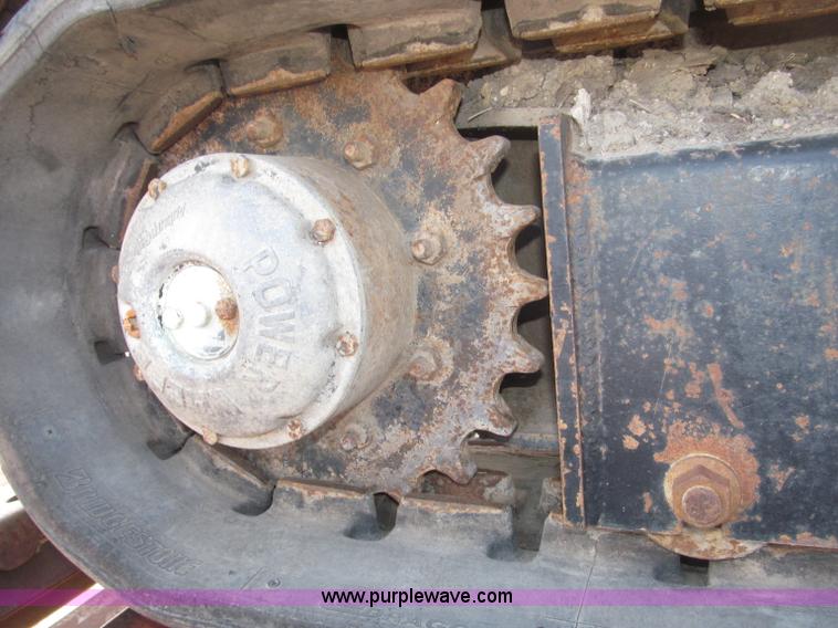 image for item B5390 Ditch Witch JT2321 horizontal directional drill