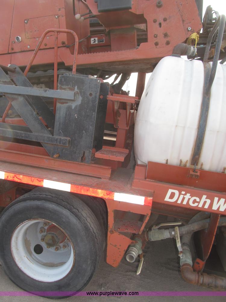 image for item B5390 Ditch Witch JT2321 horizontal directional drill