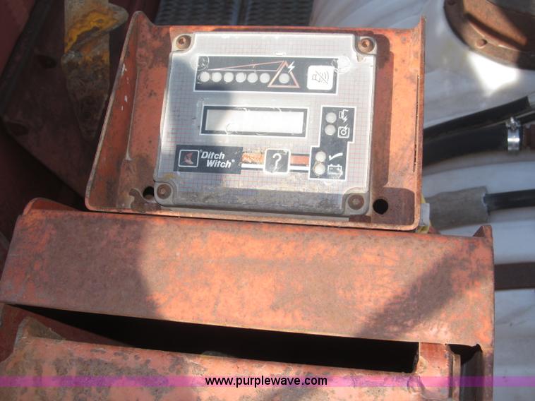 image for item B5390 Ditch Witch JT2321 horizontal directional drill