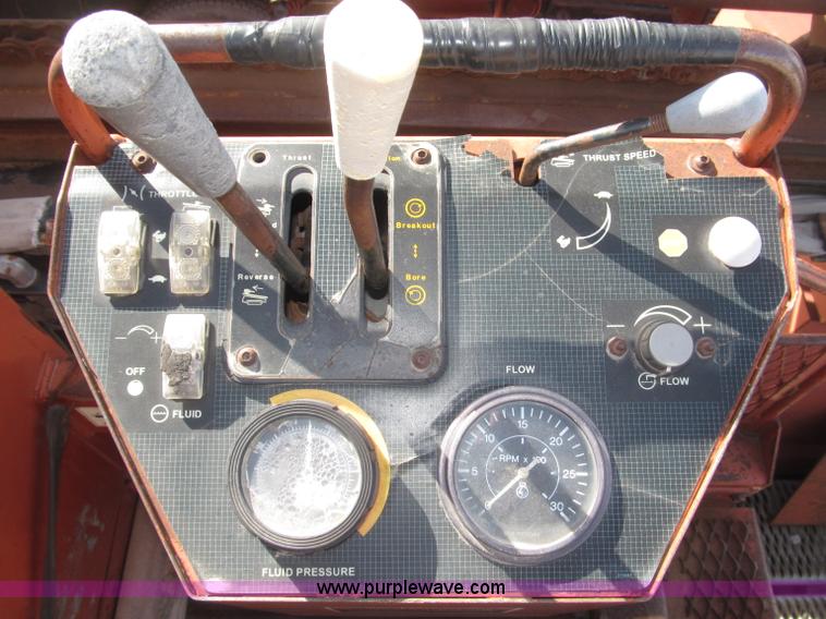 image for item B5390 Ditch Witch JT2321 horizontal directional drill