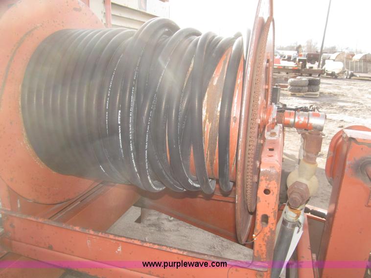 image for item B5390 Ditch Witch JT2321 horizontal directional drill