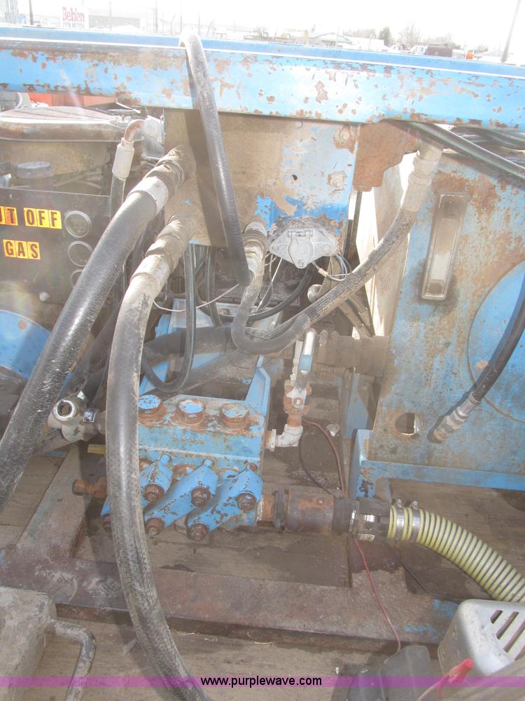 image for item B5391 1991 Straightline Directline DL805 directional trenchless drilling system