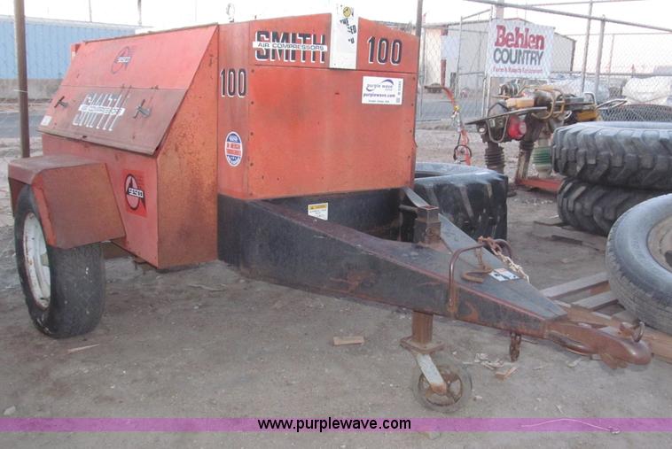 image for item B5393 1994 Smith 100GP towable air compressor