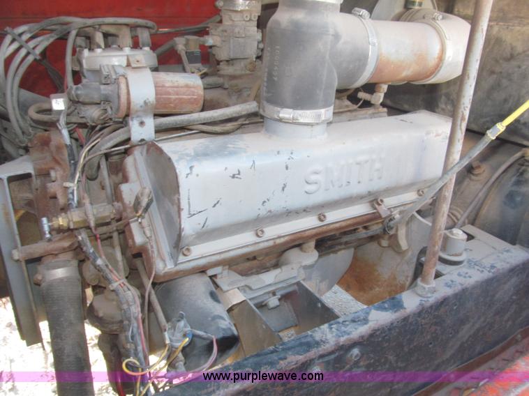 image for item B5393 1994 Smith 100GP towable air compressor