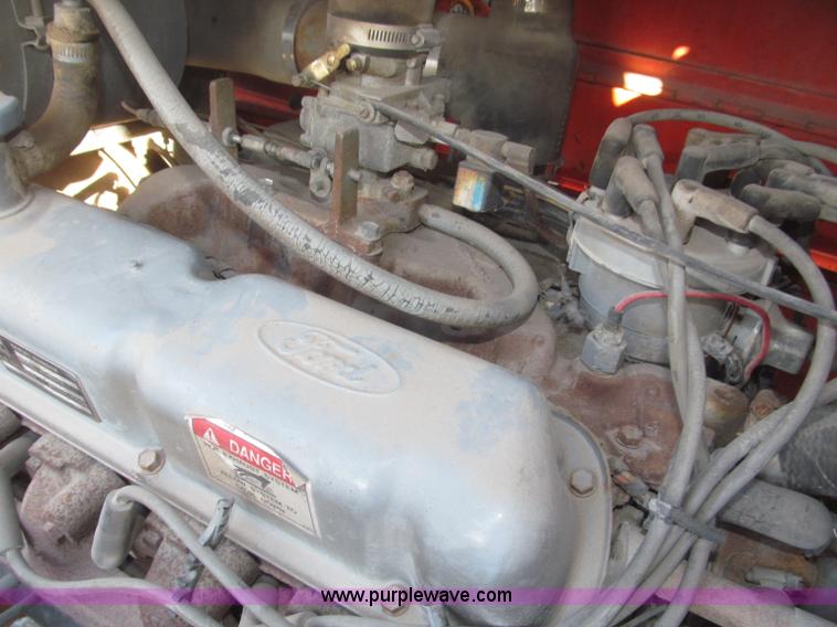 image for item B5393 1994 Smith 100GP towable air compressor