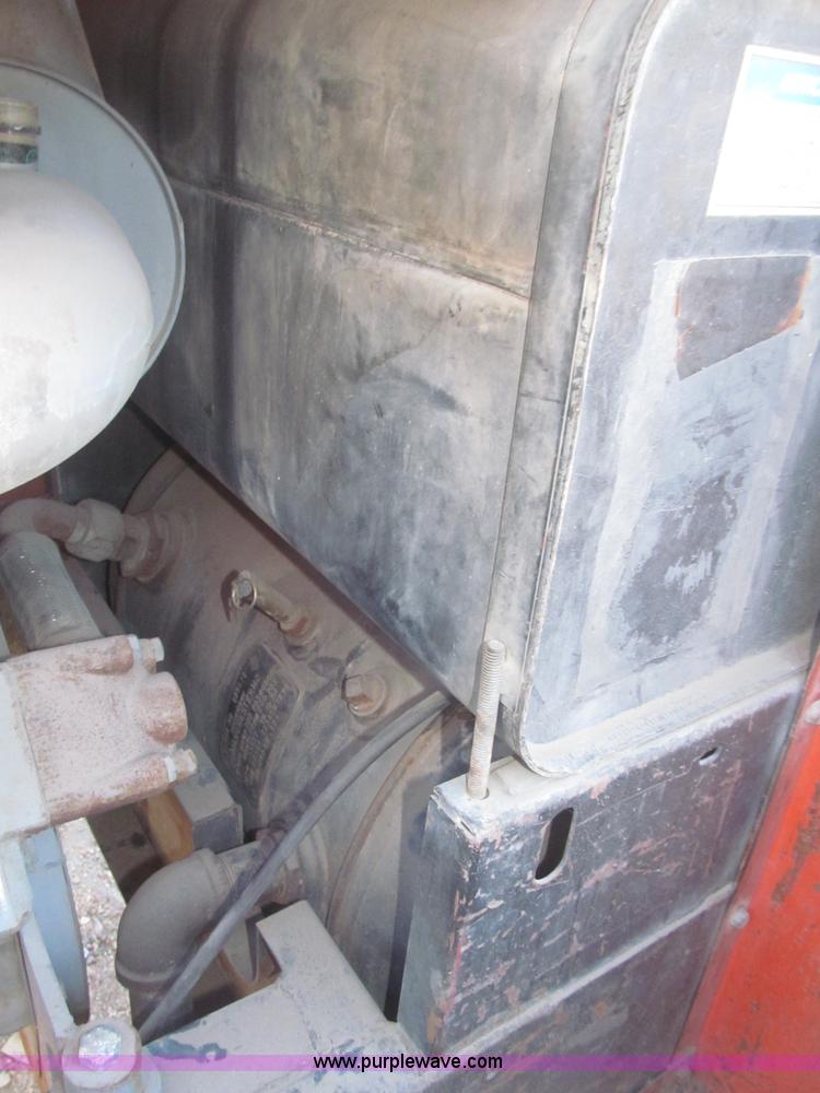 image for item B5393 1994 Smith 100GP towable air compressor