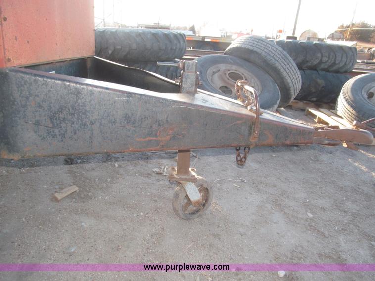 image for item B5393 1994 Smith 100GP towable air compressor