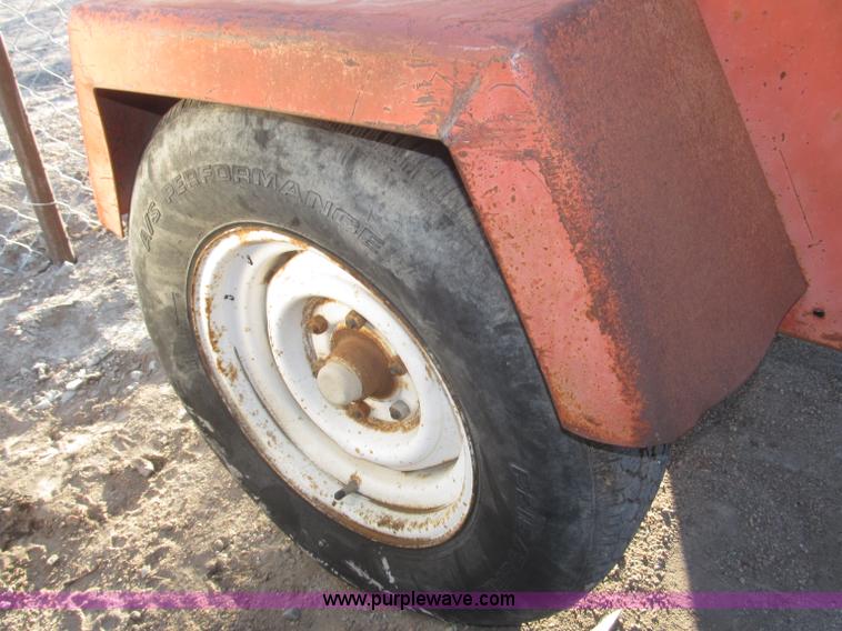 image for item B5393 1994 Smith 100GP towable air compressor