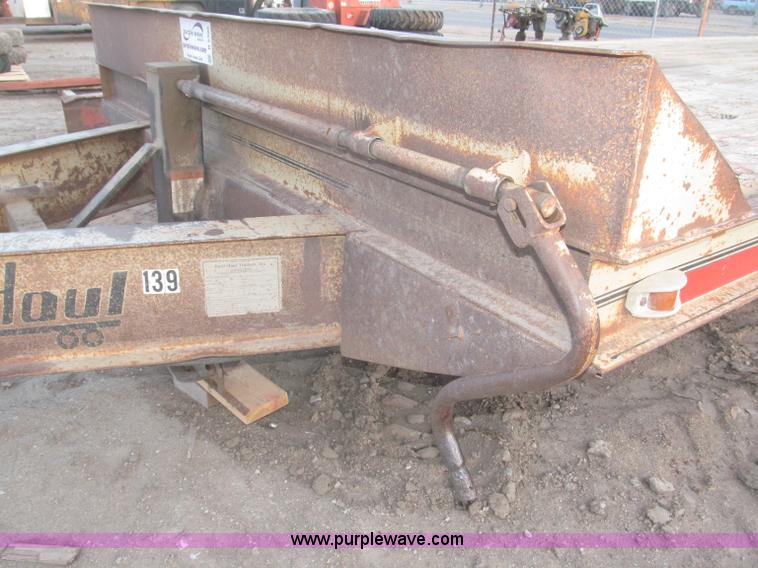 image for item B5395 1989 Redi Haul 25' tandem axle tag trailer