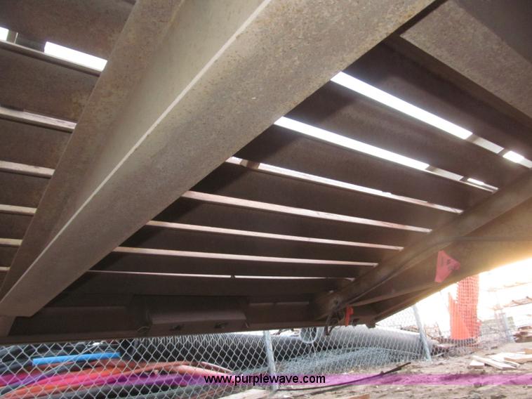 image for item B5395 1989 Redi Haul 25' tandem axle tag trailer