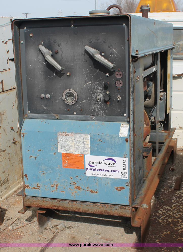 image for item E2572 Miller Big 20 constant current DC arc welder/generator