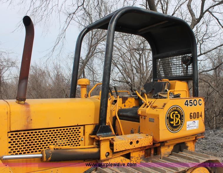 image for item E2575 1977 John Deere 450C dozer