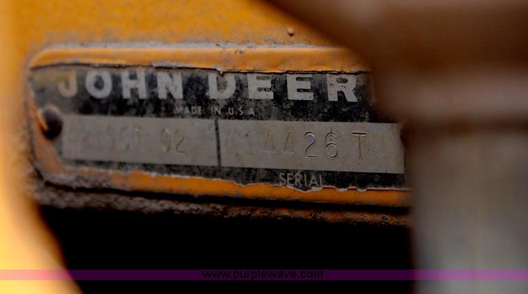 image for item E2575 1977 John Deere 450C dozer