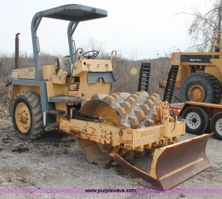 image for item E2576 1999 Bomag BW142PDB-2 sheeps foot vibratory compactor