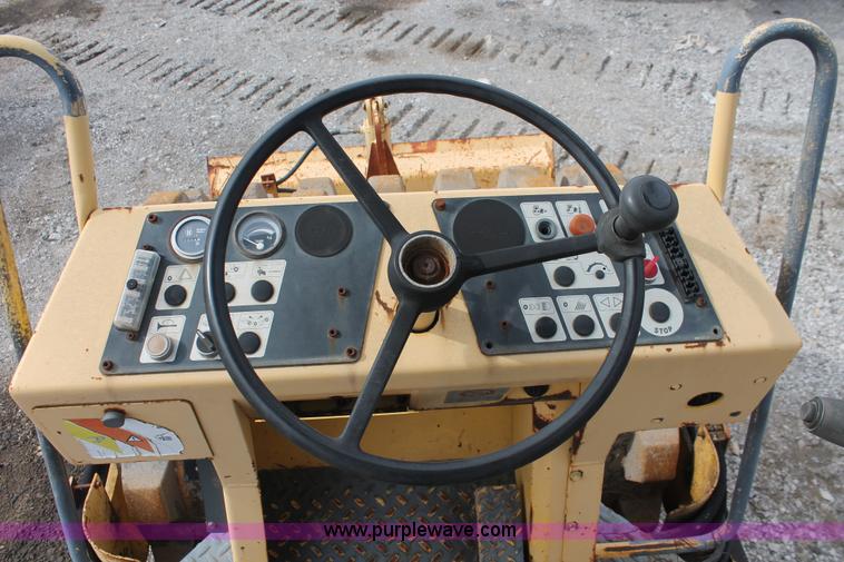 image for item E2576 1999 Bomag BW142PDB-2 sheeps foot vibratory compactor